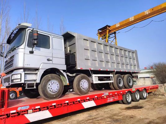 Πιστοποιημένο από το GCC Shacman F3000 8*4 Τρακ με χωρητικότητα κινητήρα 6-8L σε γκρι