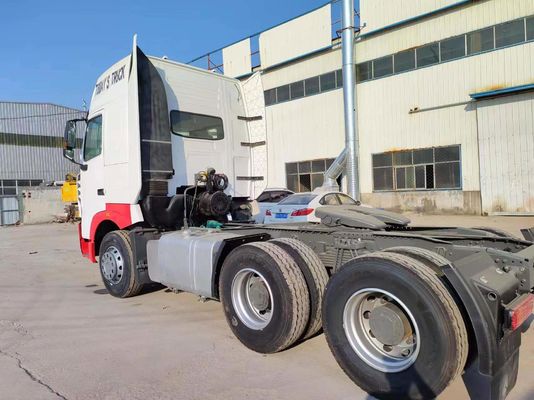 Sinotruk Howoa7 Τρακτόρο Κατευθυντήριος φορτηγό με σχεδιασμό ελαστικών χωρίς σωλήνες και 351-450 ίππους
