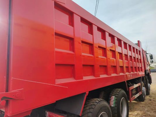 Sinotruck HOWO 8*4 Καμιόνι απορριμμάτων Μεγάλη χωρητικότητα φόρτωσης για τις ανάγκες μεταφοράς βαρέων φορτίων