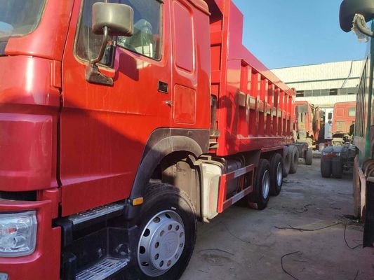 Κόκκινο χρώμα Sinotruk HOWO 6X4 351 450HP Τροχόφορο με χειροκίνητο κιβώτιο ταχυτήτων Τύπος 8×4 τροχός κίνησης