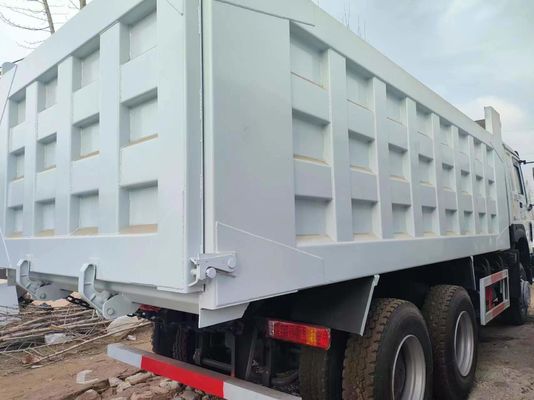 Υψηλής χωρητικότητας HOWO 6X4 βαρύ φορτηγό σκουπιδιών με 18 κυβικά μέτρα και 351-450 ίππους
