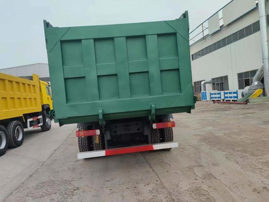 12 Ελαστικά Sinotruk HOWO 8*4 Καμιόνι απορριμμάτων μεταχειρισμένο φορτηγό πράσινο με χειροκίνητο κιβώτιο