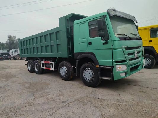 12 Ελαστικά Sinotruk HOWO 8*4 Καμιόνι απορριμμάτων μεταχειρισμένο φορτηγό πράσινο με χειροκίνητο κιβώτιο