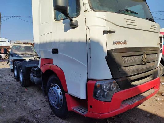 Σινοτρούκ Howoa7 Τρακτέρ Τρακ κεφαλής με Weichai κινητήρα 6800x2500x3500mm και αποδοτικότητα