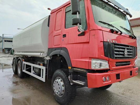 20000 λίτρα 4 διαμερίσματα HOWO 6X4 φορτηγό δεξαμενής καυσίμου για αποθήκευση πετρελαίου