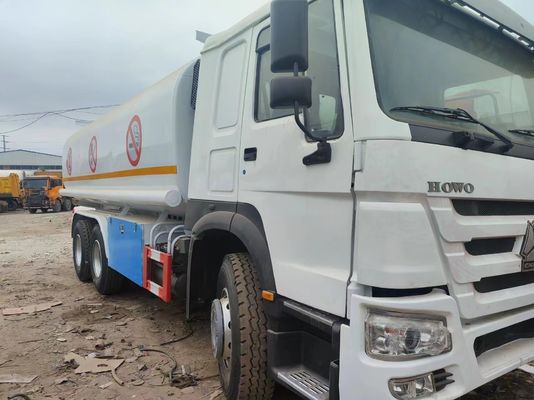 4-6L χωρητικότητα κινητήρα 6X4 Ατσάλι άνθρακα καυσίμων δεξαμενόπλοιο φορτηγό για πετρέλαιο βενζίνη ντίζελ 25000 λίτρα