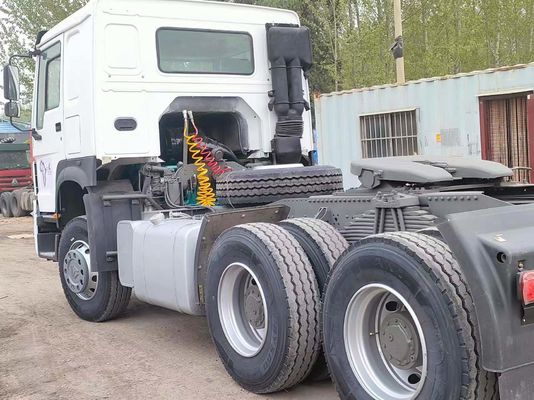 Τρακτικό φορτηγό Sinotruk HOWO 400HP για κέντρα κλήσεων στο εξωτερικό με υψηλή ισχύ &gt; 450 ίππων