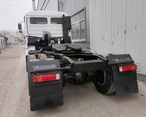 Σχεδιασμός ακτίνων ελαστικών SHACMAN F3000 Υπηρεσιακό ρυμουλκούμενο κεφαλή ελκυστήρα ρυμουλκούμενο φορτηγό για την μεταφορά
