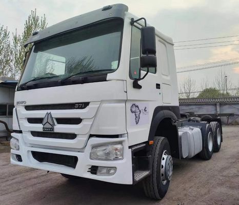 6×4 τροχός οδήγησης Sinotruck HOWO 371HP Τρακτέρ φορτηγό 8.55*2.5*3.5m με υψηλή αντοχή