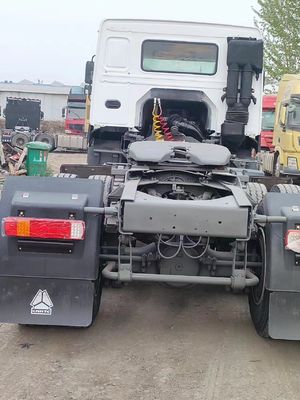 Ιπποδύναμη 351-450hp Sinotruk HOWO 371 HP 6 φορές 4 Dump Truck Μέτωπο Στυλ ανύψωσης