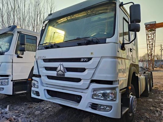 Μηχανοκίνητο καύσιμο ντίζελ λευκό Sinotruk HOWO 6*4 Τρακτέρ φορτηγό χειροκίνητο κιβώτιο ταχυτήτων
