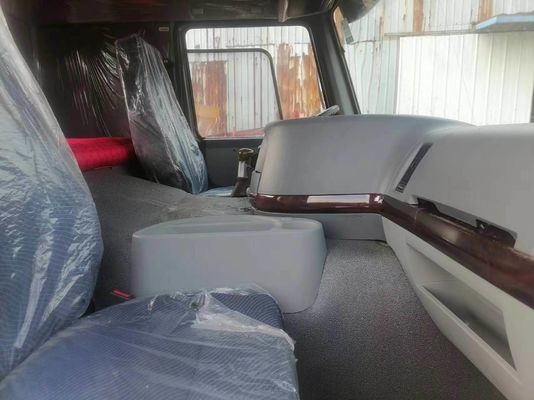 Χρησιμοποιούμενο φορτηγό έλξης Sinotruk HOWO 6X4 10 τροχών με βαρύ σύστημα μετάδοσης σε γκρι