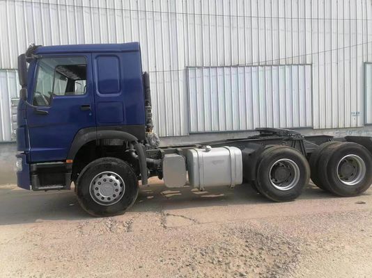 Μπλε Sinotruk HOWO 6X4 10 τροχοφόρο μεταγωγικό φορτηγό με ισχυρή ικανότητα ρυμούλκου