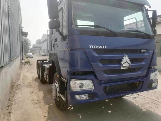 Μπλε Sinotruk HOWO 6X4 10 τροχοφόρο μεταγωγικό φορτηγό με ισχυρή ικανότητα ρυμούλκου