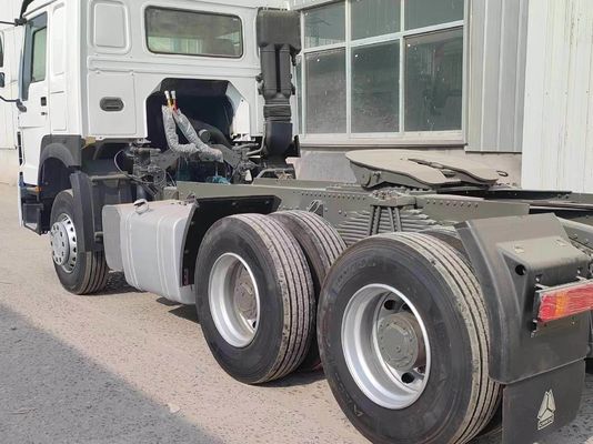 Επαγγελματικό σχεδιασμό Χρησιμοποιούμενο αριστερό κινητήρα Sinotruk HOWO T7h 440HP 500HP 6X4 Τρακτέρ φορτηγό
