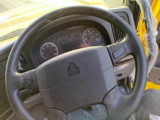 Χειροκίνητο κιβώτιο HOWO 6*4 Δικαίως οδήγηση U-τύπου φορτηγό τύπου U