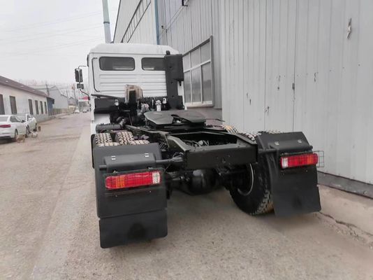 Χεριό 6X4 Sinotruck HOWO Εγχειρησιακά φορτηγά Κεφαλή Χρησιμοποιούμενο φορτηγό τρακτέρ με σχεδιασμό ακτινικού ελαστικού