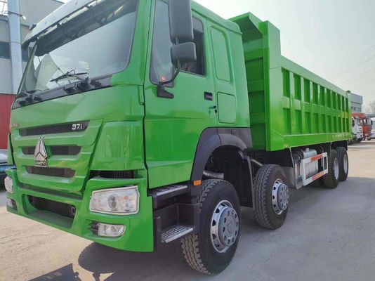 Sinotruk HOWO 8*4 Καμιόνι 375HP Πράσινο χρώμα 10500 x 2600m x 3400mm