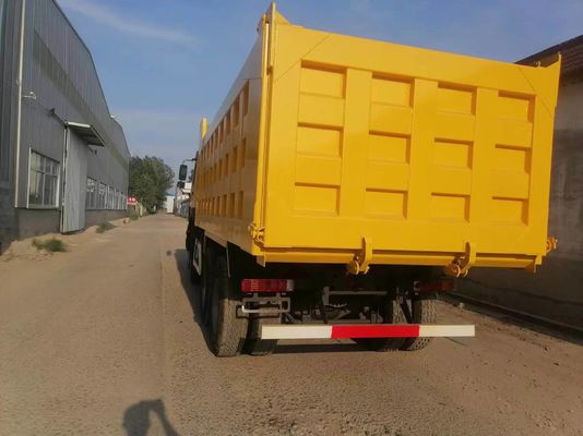 Σχεδιασμός ακτινοειδών ελαστικών Sinotruck HOWO 6*4 Κίτρινο φορτηγό με χειροκίνητο κιβώτιο ταχυτήτων