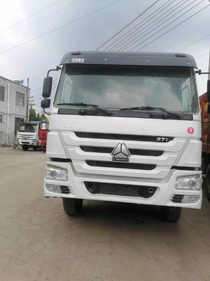 Χρησιμοποιημένο Sinotruk HOWO 6X4 371HP φορτηγό σκουπιδιών με λευκό χρώμα 1 έτος μετά την πώληση