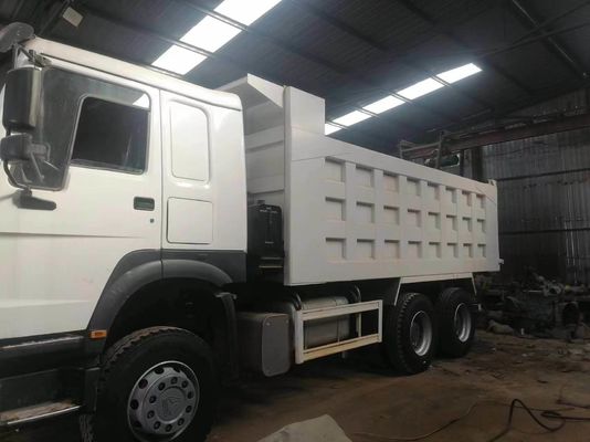 Χρησιμοποιημένο Sinotruk HOWO 6X4 371HP φορτηγό σκουπιδιών με λευκό χρώμα 1 έτος μετά την πώληση