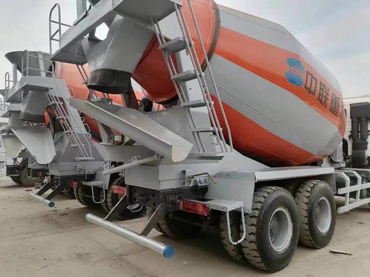 6×4 Sinotruck HOWO Μείγμα Τανκέρ μεγέθους 8500x2500x3600mm